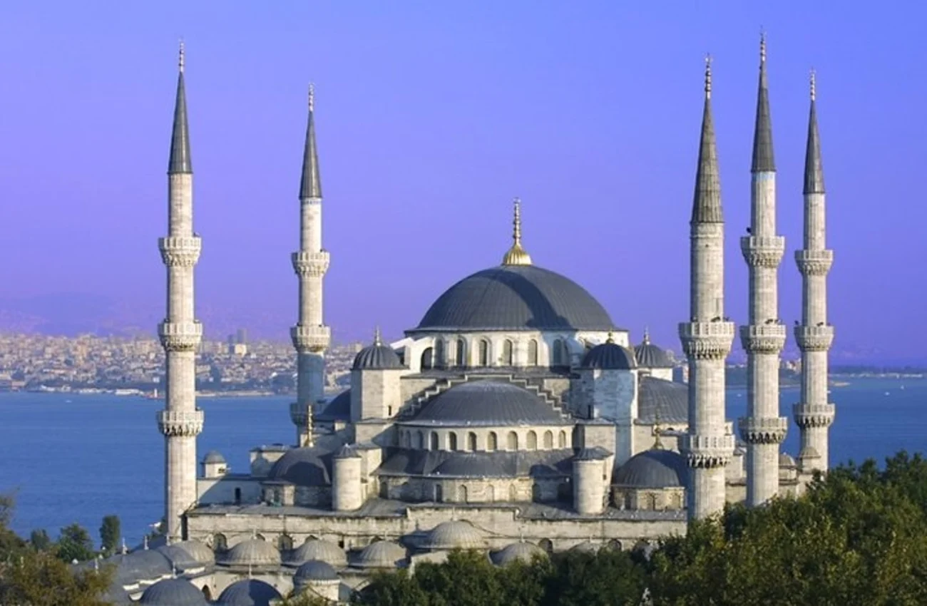 Eyüp Sultan Mosque: A Sacred Journey in Istanbul's Heart